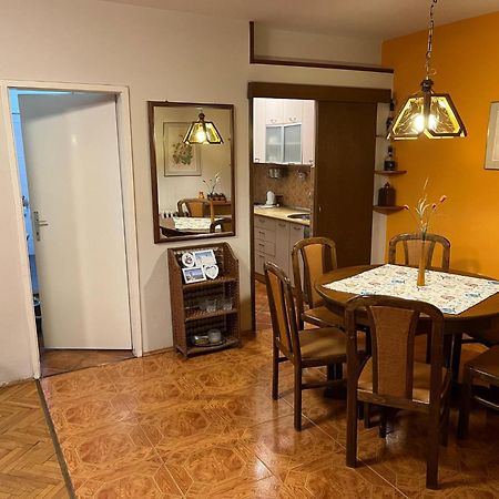 Skopje - Center Bright Apartment 외부 사진