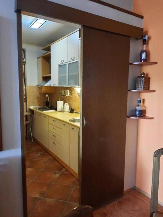 Skopje - Center Bright Apartment 외부 사진